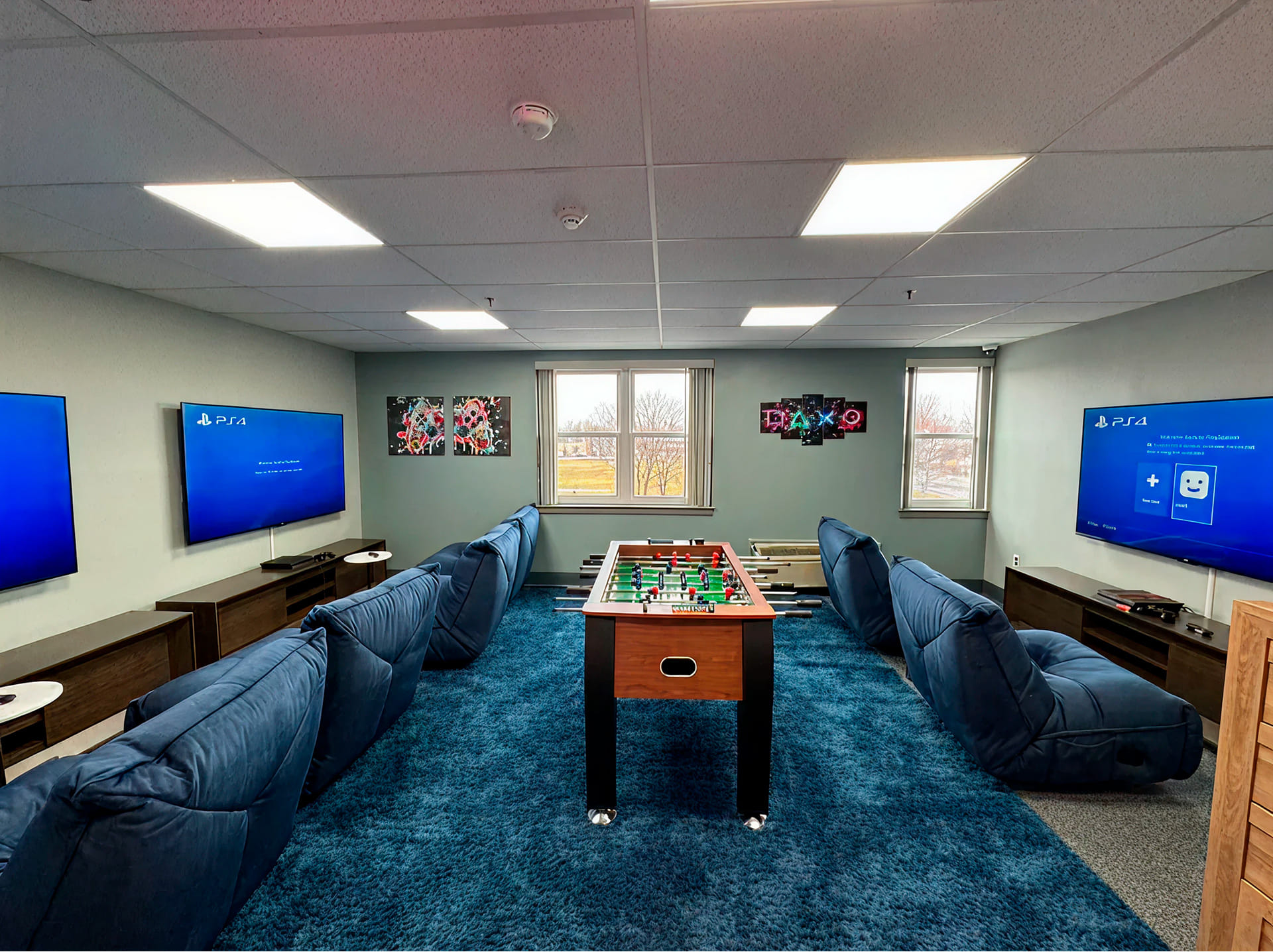 Recreation Room with Gaming